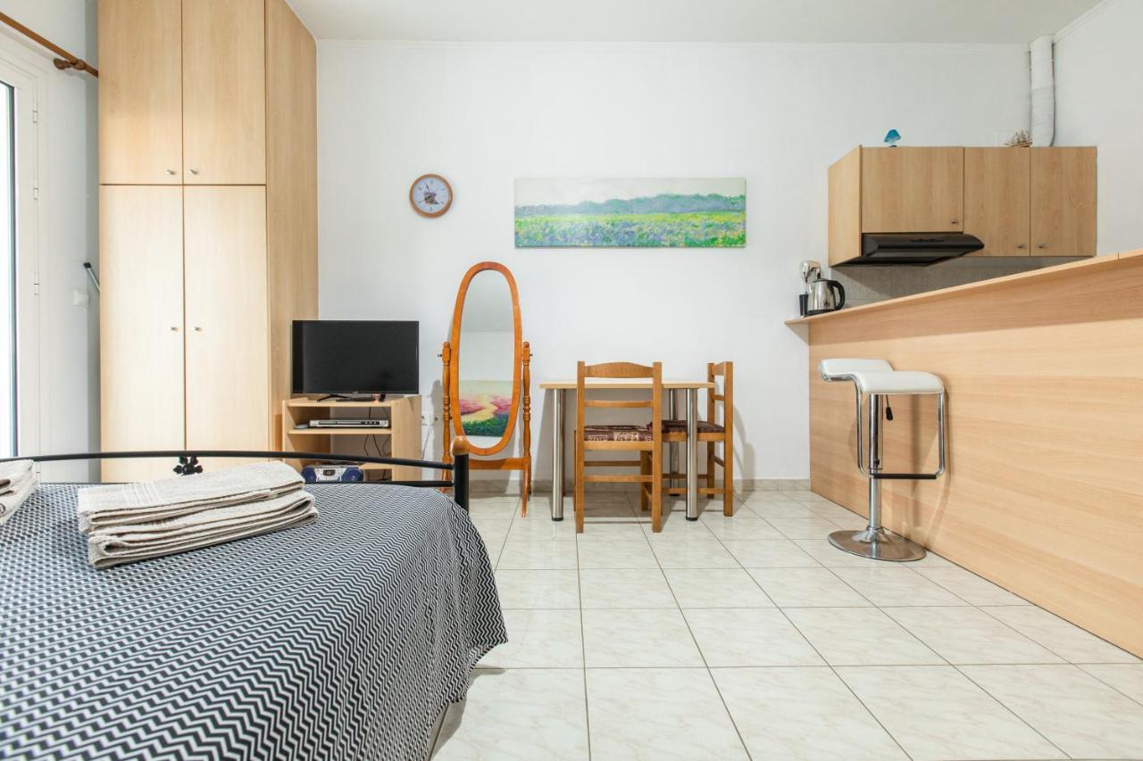 Central Cozy Apartment 3 สปาร์ติ ภายนอก รูปภาพ
